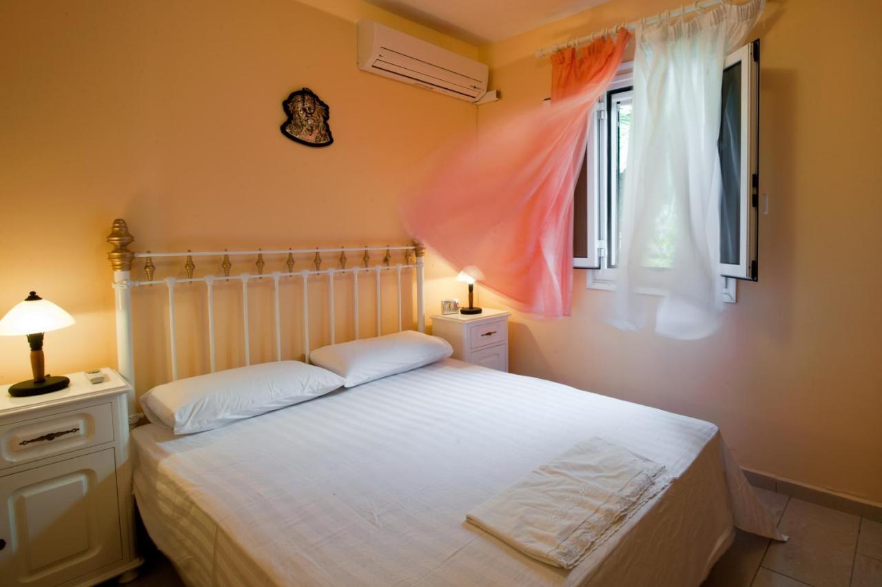 Ferienhaus Afroditi Glyfada (Corfu)